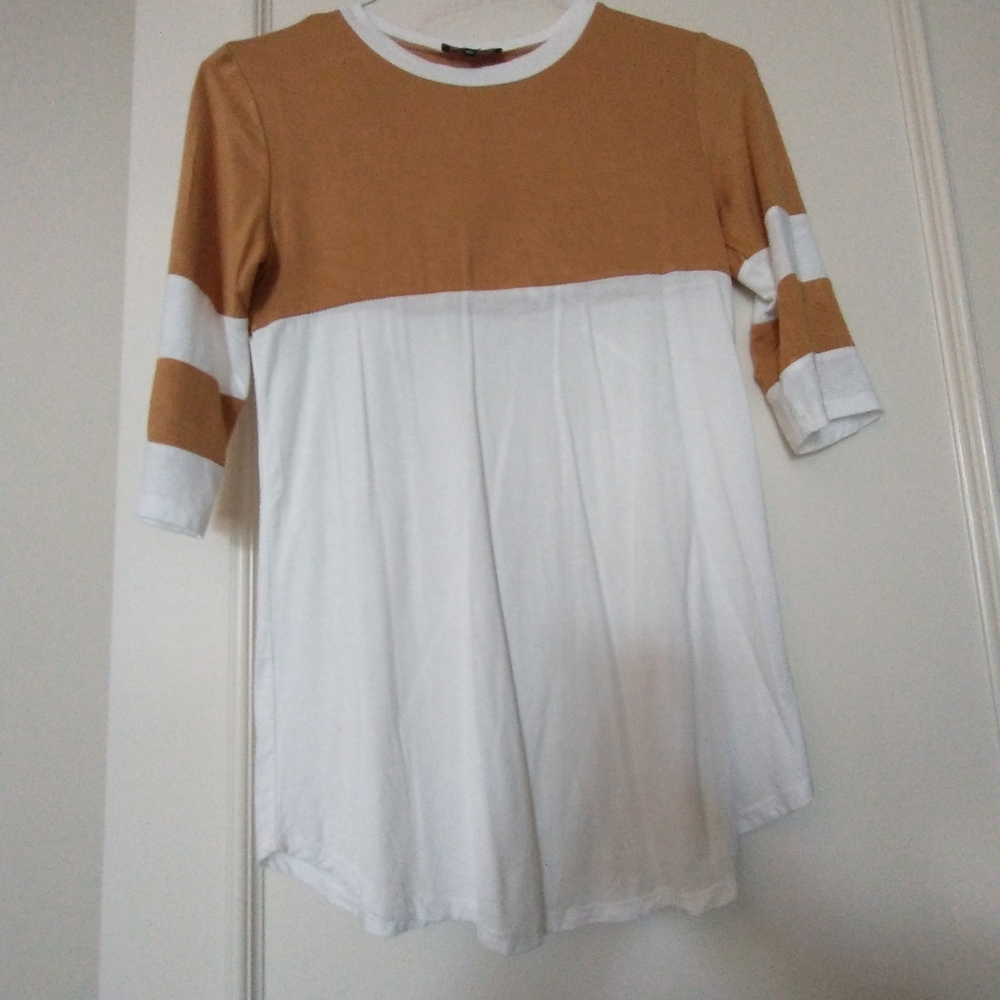 Lightweight tee shirt